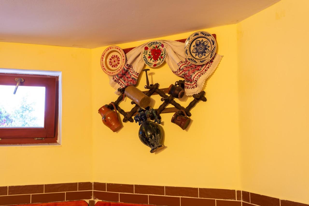 Pensiunea Casa Porojan Baile 1 Mai Εξωτερικό φωτογραφία