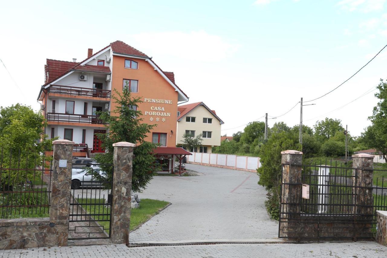 Pensiunea Casa Porojan Baile 1 Mai Εξωτερικό φωτογραφία